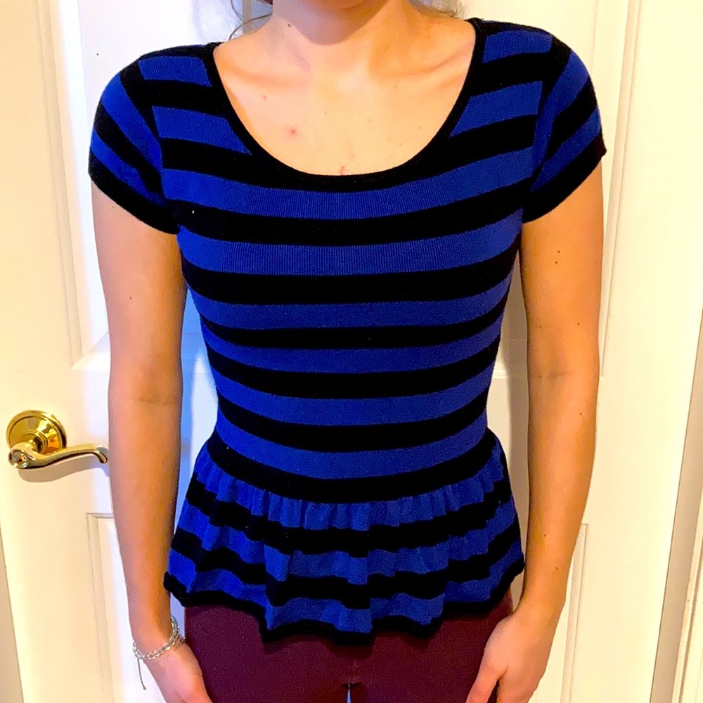 Peplum short sleeve top